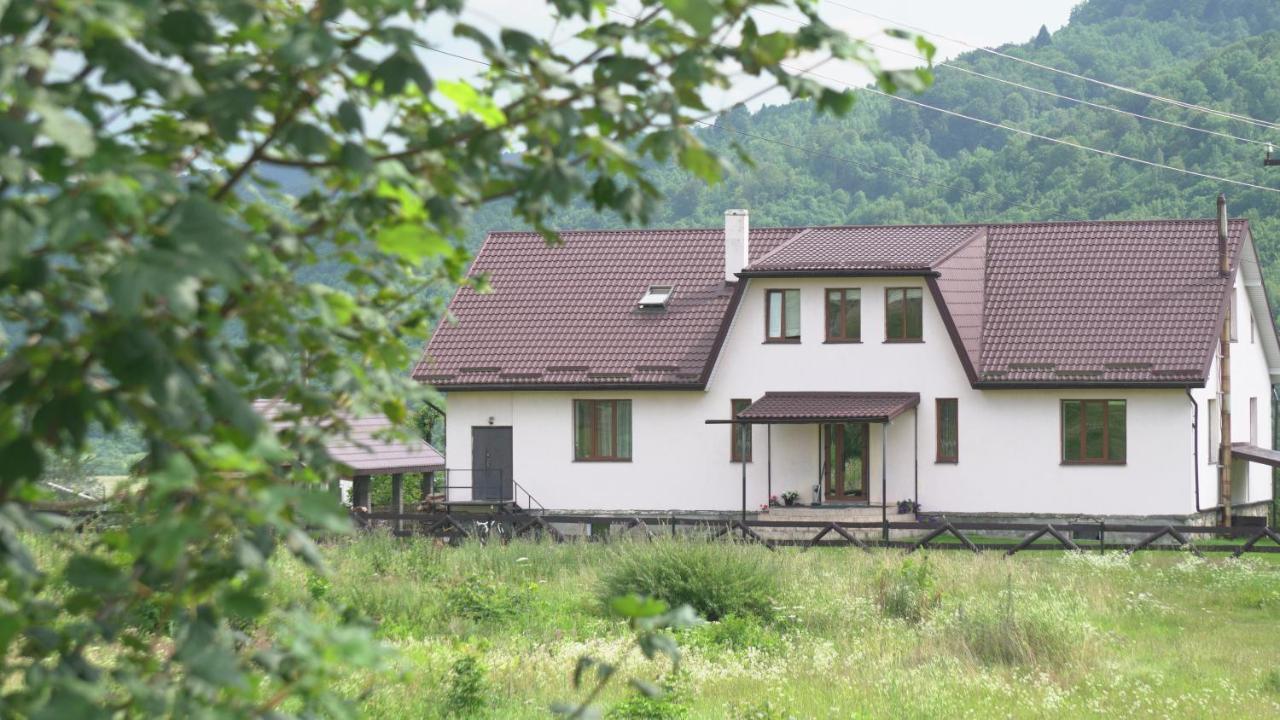 Podgorodtsy U Dvori酒店 外观 照片